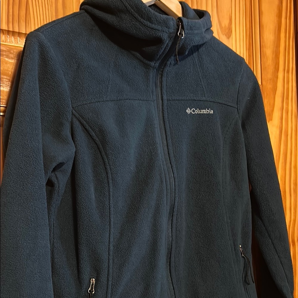 Columbia Women's Emerald Green Fleece Hooded Zip-Up Jacket. - Picture 6 of 8